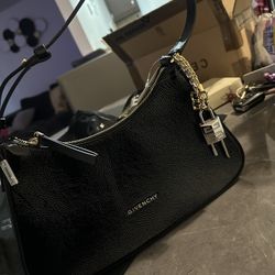 Givenchy purse 