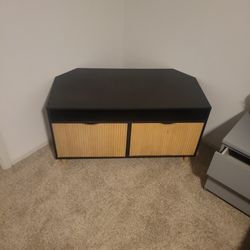 Corner TV Stand