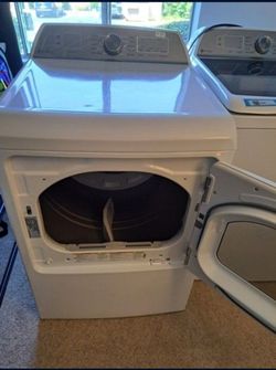 G&E Set Of Washer And Dryer