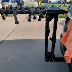 General Motors Hitch Mounted Bike Carrier Rack See Photos For Details 