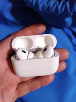 Apple AirPods Pro (2nd generation) Excellent Condition