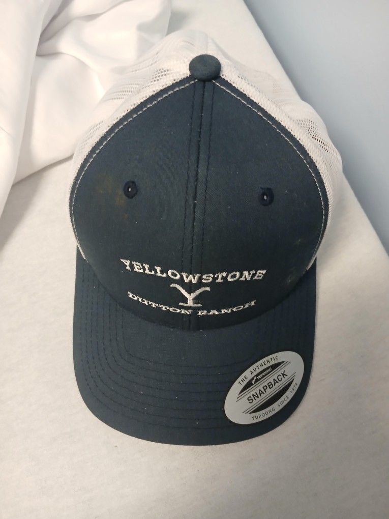 Yellowstone Dutton Ranch Official