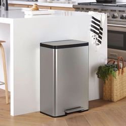 KOHLER 47L STEP TRASH BIN