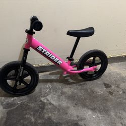 Strider Push Balance Bike 