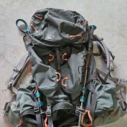 Rei Xt 85 