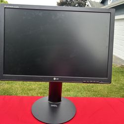 Computer Monitor- LG Flatron