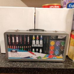 New Art Set with Canvases