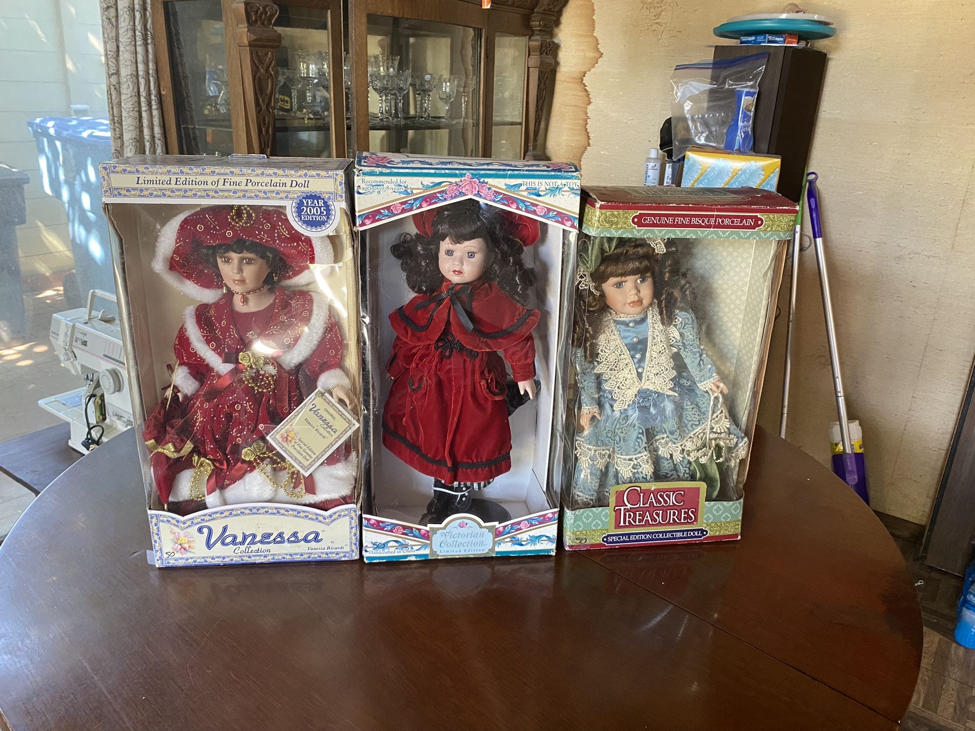 3 Vintage Antique Porcelain Collectible Dolls 