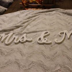Mr. & Mrs Sign