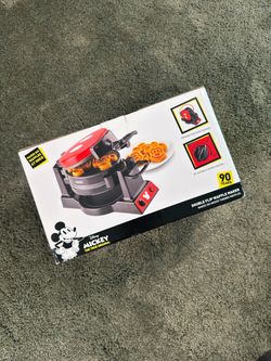 Disney Mickey Mouse Double Flip Waffle Maker