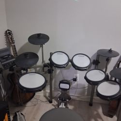 Titan 50 Eletric Drumset