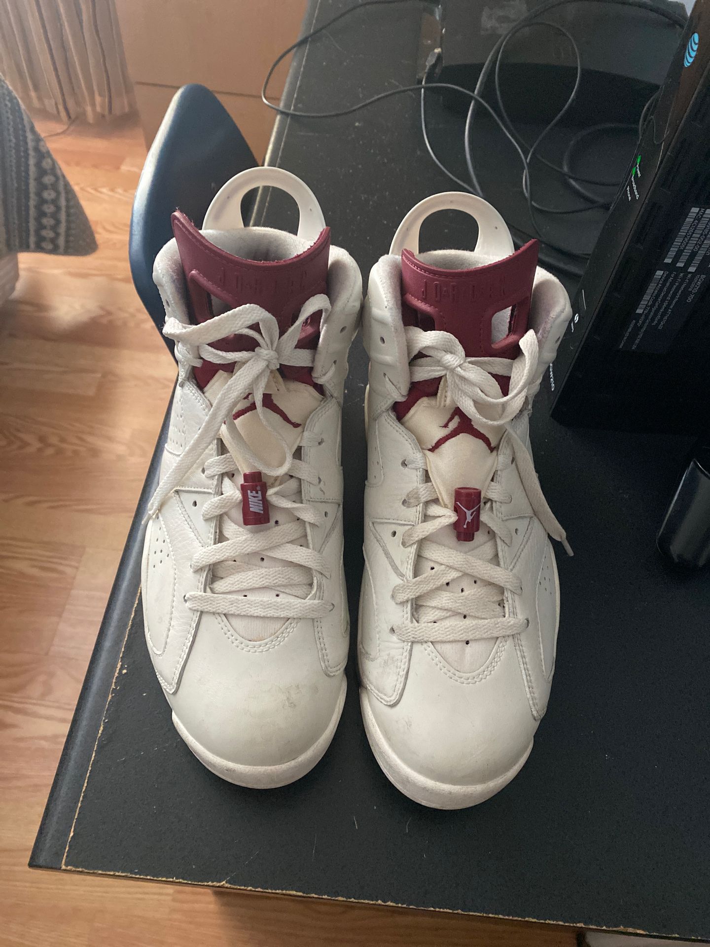 Jordan’s maroon 6