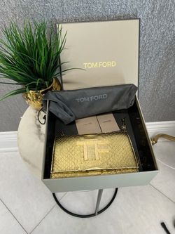 New Medium Tom Ford Gold Purse