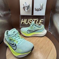Nike Zoom Fly 5 'Ghost Green' Women’s Running Shoes Sz 7