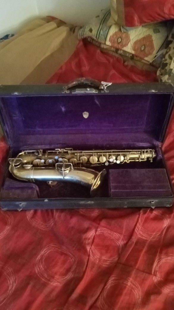 Very Nice 1922 " The Martin " C Melody  Saxophone 