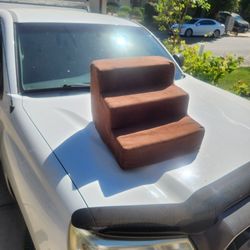 Nice, clean pet steps