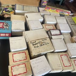 BASEBALL CARD / FOOTBALL / BASQUETBALL 