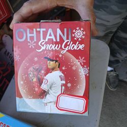 Ohtani snow Globe