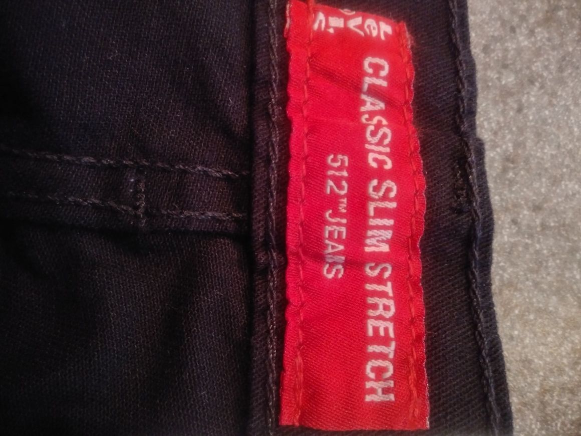 Levis women