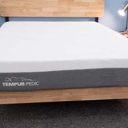 Tempurpedic Cloud Medium Cal King Mattress