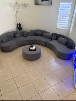 Modern Gray Curved Sectional Sofa – Large & Comfortable