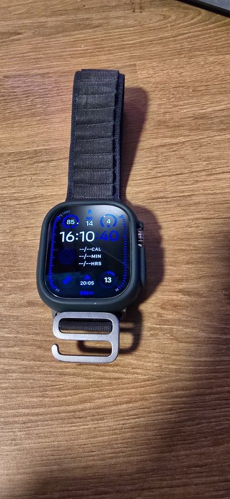 Apple Watch Ultra 2 Att