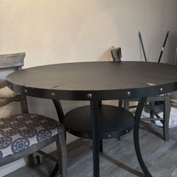 Kitchen table