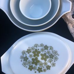 Vintage Pyrex Crazy Daisy/Spring Blossom Pattern