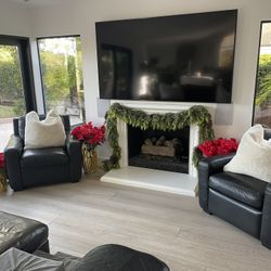 American Leather Brand Sofa 2 Chairs 2 Ottomans  5 Pieces 