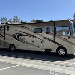 2017 Forest River Georgetown 31L