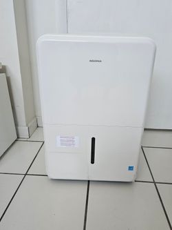 Insignia 35-pint dehumidifier