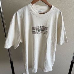 3 Hollister T-shirts