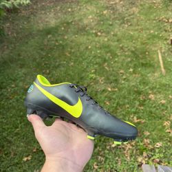 Nike JR Mercurial Victory III Indoor Kids Soccer Shoes Seaweed/Neon