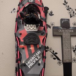 Snow Shoes Set’ Adult. It’s The Time Of The Season. 