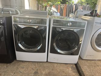 Washer And Gas Dryer Brand Kenmore Extra Large Capacity Everything Works Great With A 3 Months Warranty