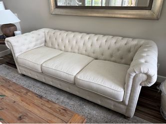 Sofa and chair like new.