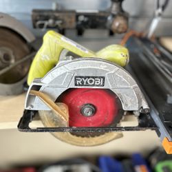RYOBI Circular Saw