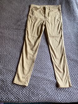 American Eagle Khaki Chino Pants