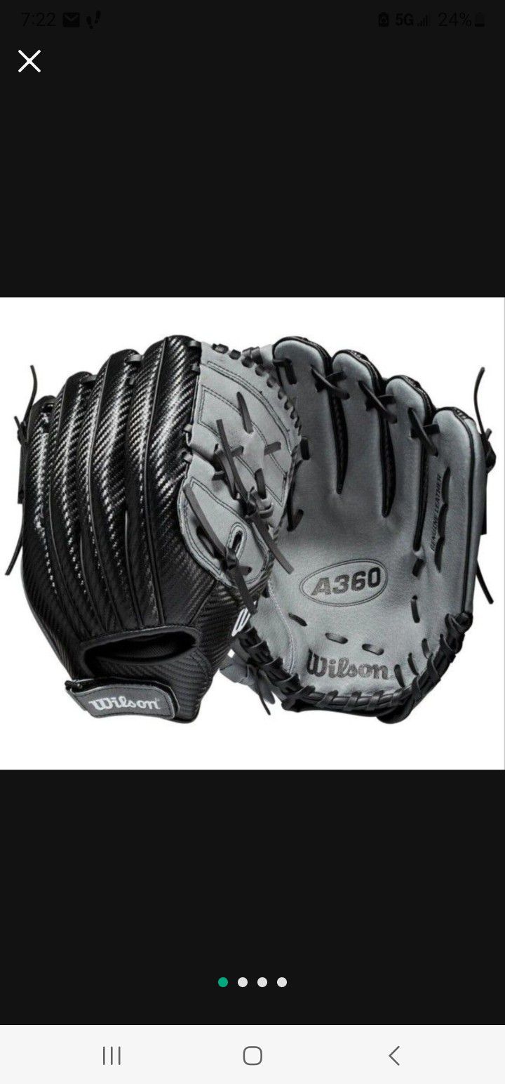 Brand New Wilson A360 12"
Baseball Glove For Right Hand Thrower Youth Size 12" 