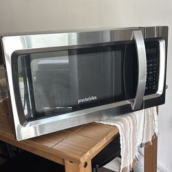 Proctor Silex Microwave  1100 Watt Microwave Oven Stainless Steel