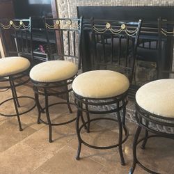 Set Of 4 Counter Stools