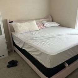 King Size Frame , Mattress & Box Spring