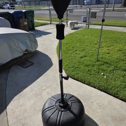 Ringside Cobra Reflex Free-standing Adjustable Boxing Fitness Workout Punching Bag