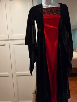 VAMPIRE  DRESS