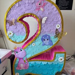 #2 dino piñata