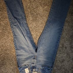 NWT Women's LEVI WEDGIE STRAIGHT JEANS