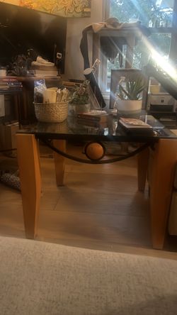 Glass side table OBO