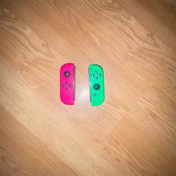Used Joy Cons  Still Works Fine Nothing Wrong With Them 