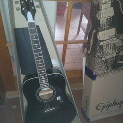 Acoustic Guitar. Gently Used