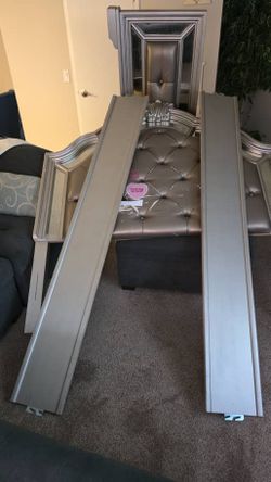 Queen Bed